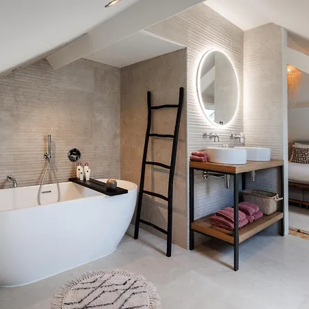 Maison La Belle Holiday home